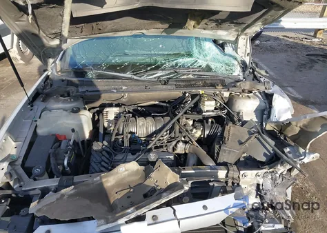 2003 Buick Lesabre Limited z USA, uszkodzony, nr VIN 1G4HR54K33U199510